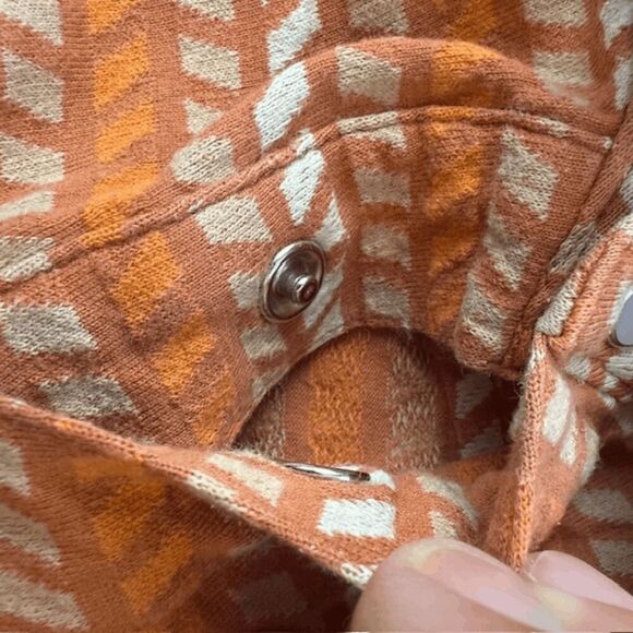 Howler Bros Men's Geometric Snap Up Polo Shirt Orange White Size Medium - Picture 6 of 9